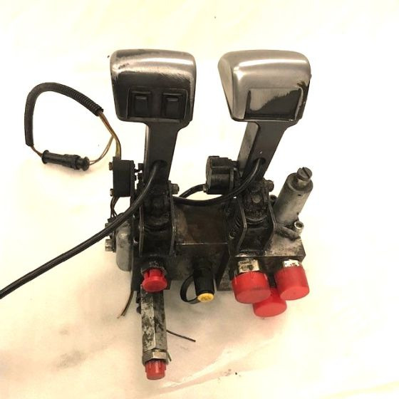 Distribution block for Still/Wagner - Hydraulic valve for Material handling equipment: picture 2 Distribution block for Still/Wagner - Hydraulic valve for Material handling equipment: picture 2