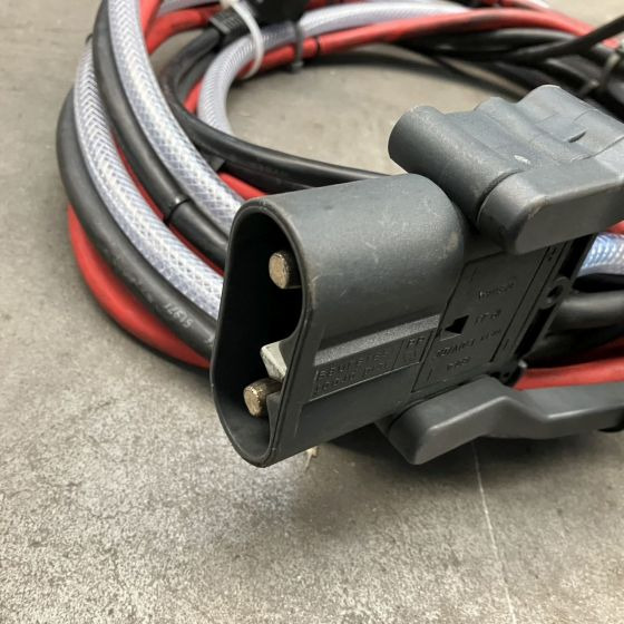 Hawker 24V/72A Lifetech TC1LT - Electrical system for Material handling equipment: picture 2 Hawker 24V/72A Lifetech TC1LT - Electrical system for Material handling equipment: picture 2