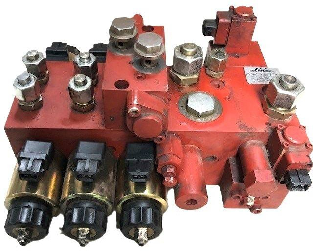 Hydraulic control valve - Hydraulic valve for Material handling equipment: picture 2 Hydraulic control valve - Hydraulic valve for Material handling equipment: picture 2