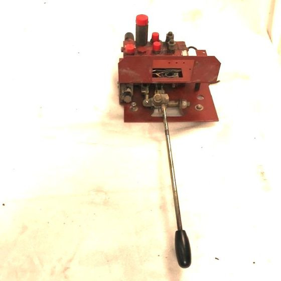 Hydraulic control valve for Linde - Hydraulic valve for Material handling equipment: picture 1 Hydraulic control valve for Linde - Hydraulic valve for Material handling equipment: picture 1