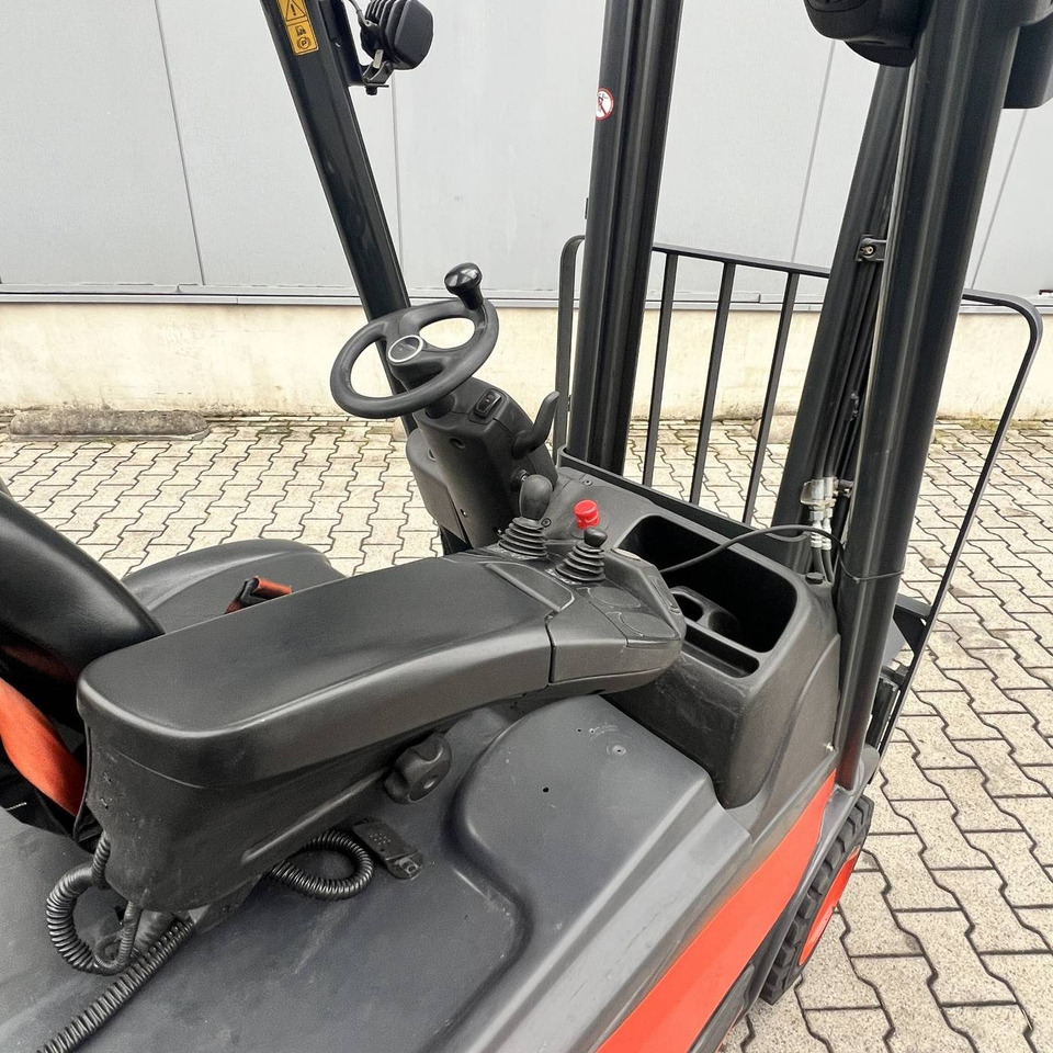 Linde E15 (386-02) EVO - Electric forklift: picture 5 Linde E15 (386-02) EVO - Electric forklift: picture 5