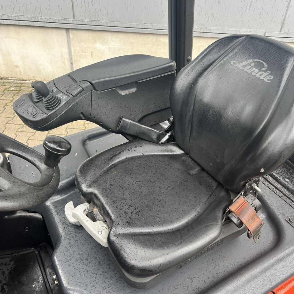 Linde E15 (386-02) EVO - Electric forklift: picture 4 Linde E15 (386-02) EVO - Electric forklift: picture 4