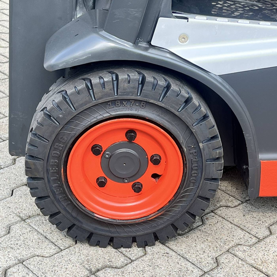 Electric forklift Linde E16P (386-02) EVO: picture 16