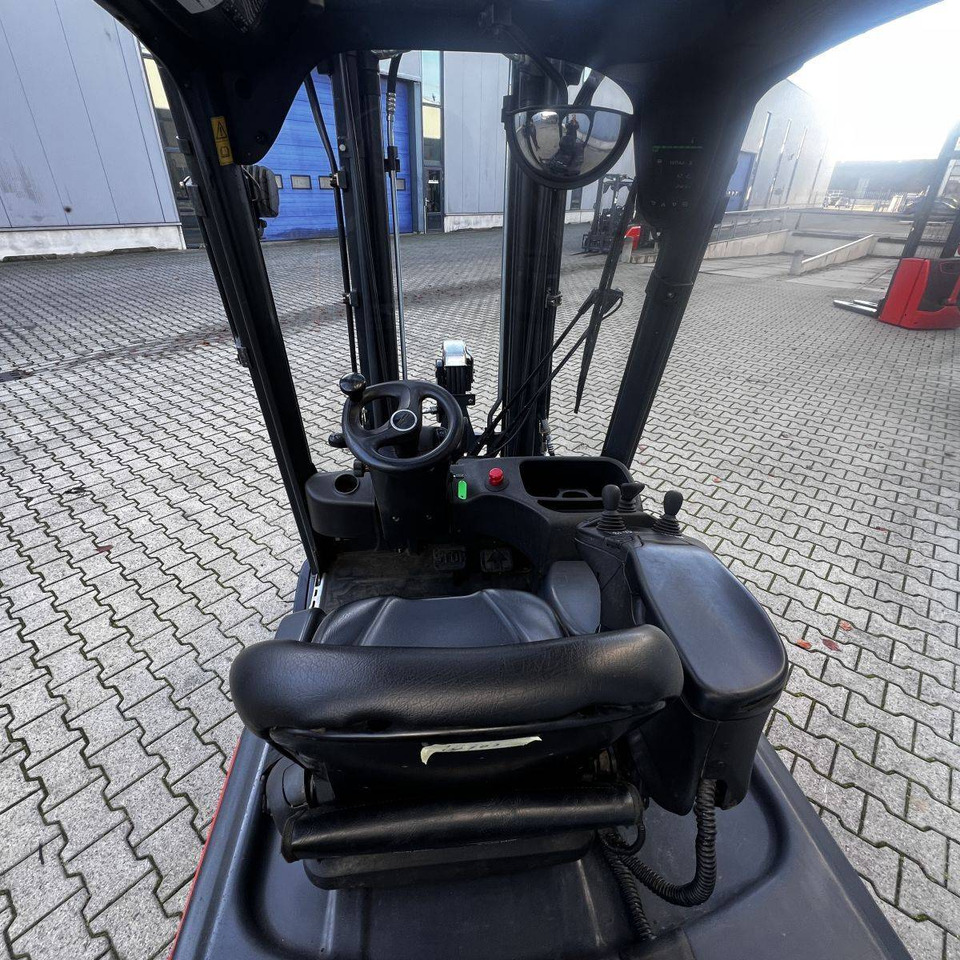 Linde E18 (386-02) EVO - Electric forklift: picture 5 Linde E18 (386-02) EVO - Electric forklift: picture 5