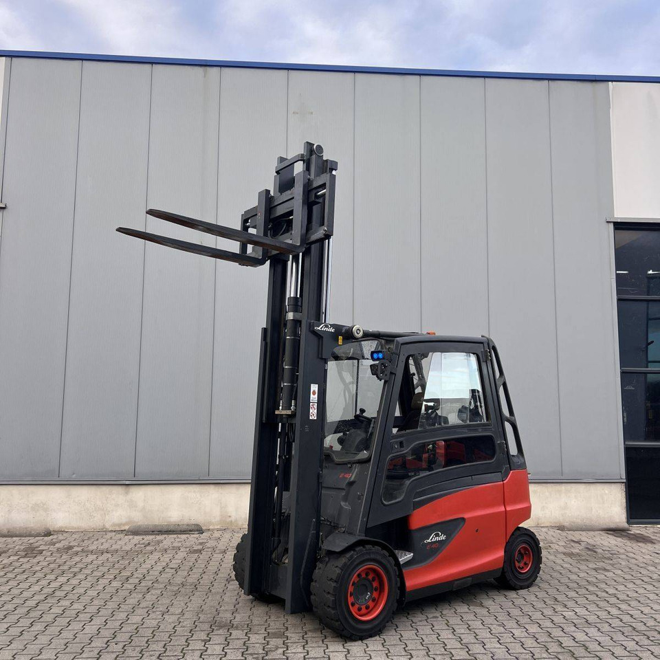 Linde E40-600HL (388) - Electric forklift: picture 3 Linde E40-600HL (388) - Electric forklift: picture 3