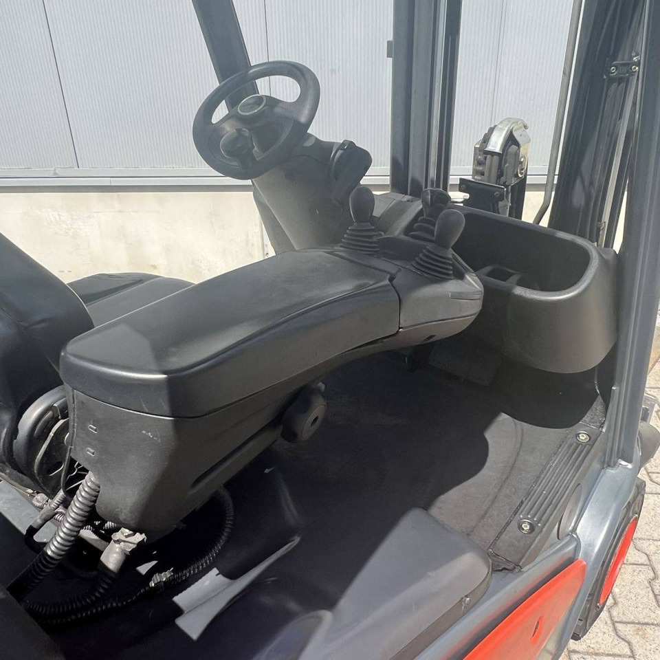 Linde H18T (391-01) EVO - LPG forklift: picture 3 Linde H18T (391-01) EVO - LPG forklift: picture 3