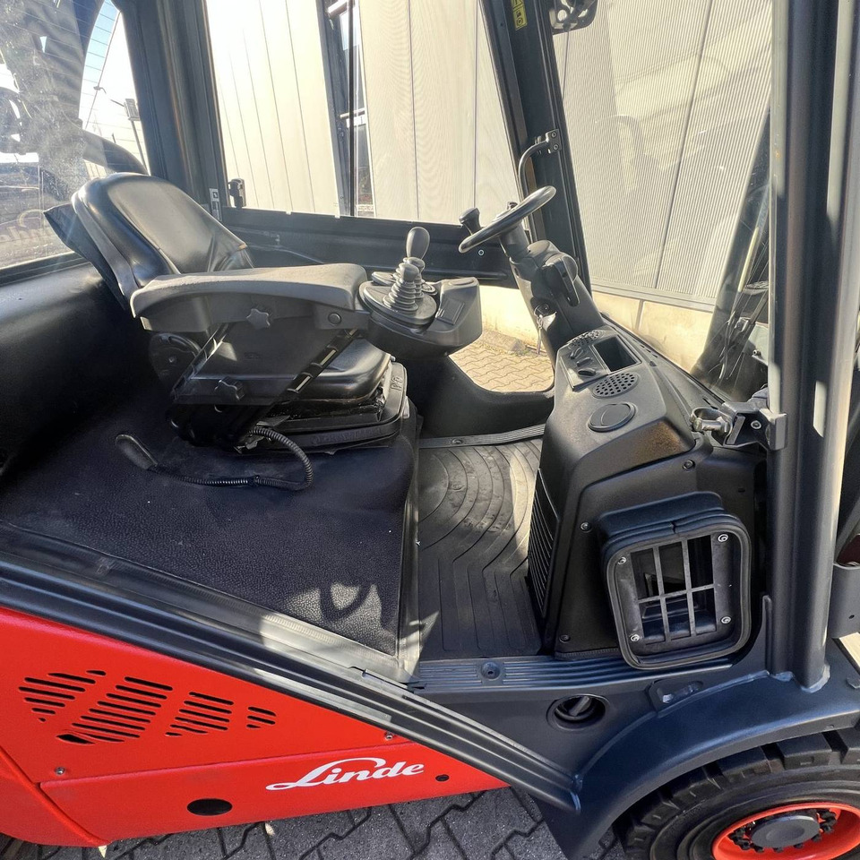 Linde H35D (393) - Diesel forklift: picture 5 Linde H35D (393) - Diesel forklift: picture 5