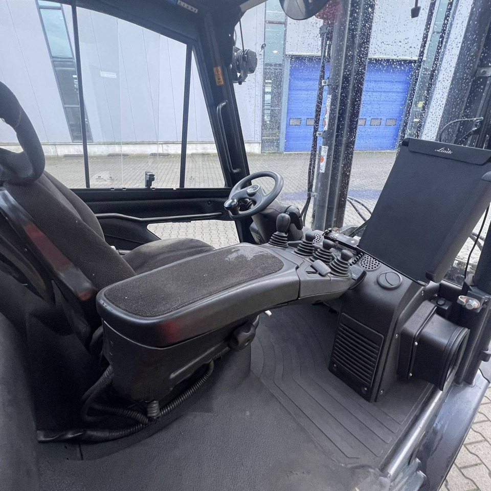 Linde H40T-02 (394) EVO - LPG forklift: picture 4 Linde H40T-02 (394) EVO - LPG forklift: picture 4