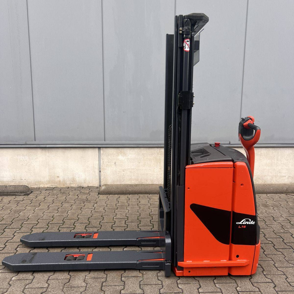 Linde L16 (1173) - Stacker: picture 3 Linde L16 (1173) - Stacker: picture 3