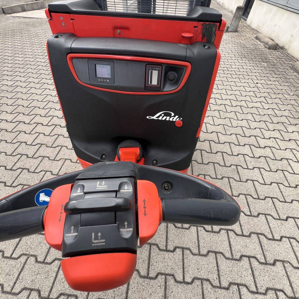Linde L20i (1173) - Stacker: picture 4 Linde L20i (1173) - Stacker: picture 4