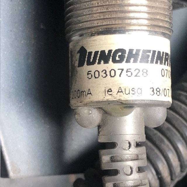 Plate floor for Jungheinrich - Pedal for Material handling equipment: picture 5 Plate floor for Jungheinrich - Pedal for Material handling equipment: picture 5