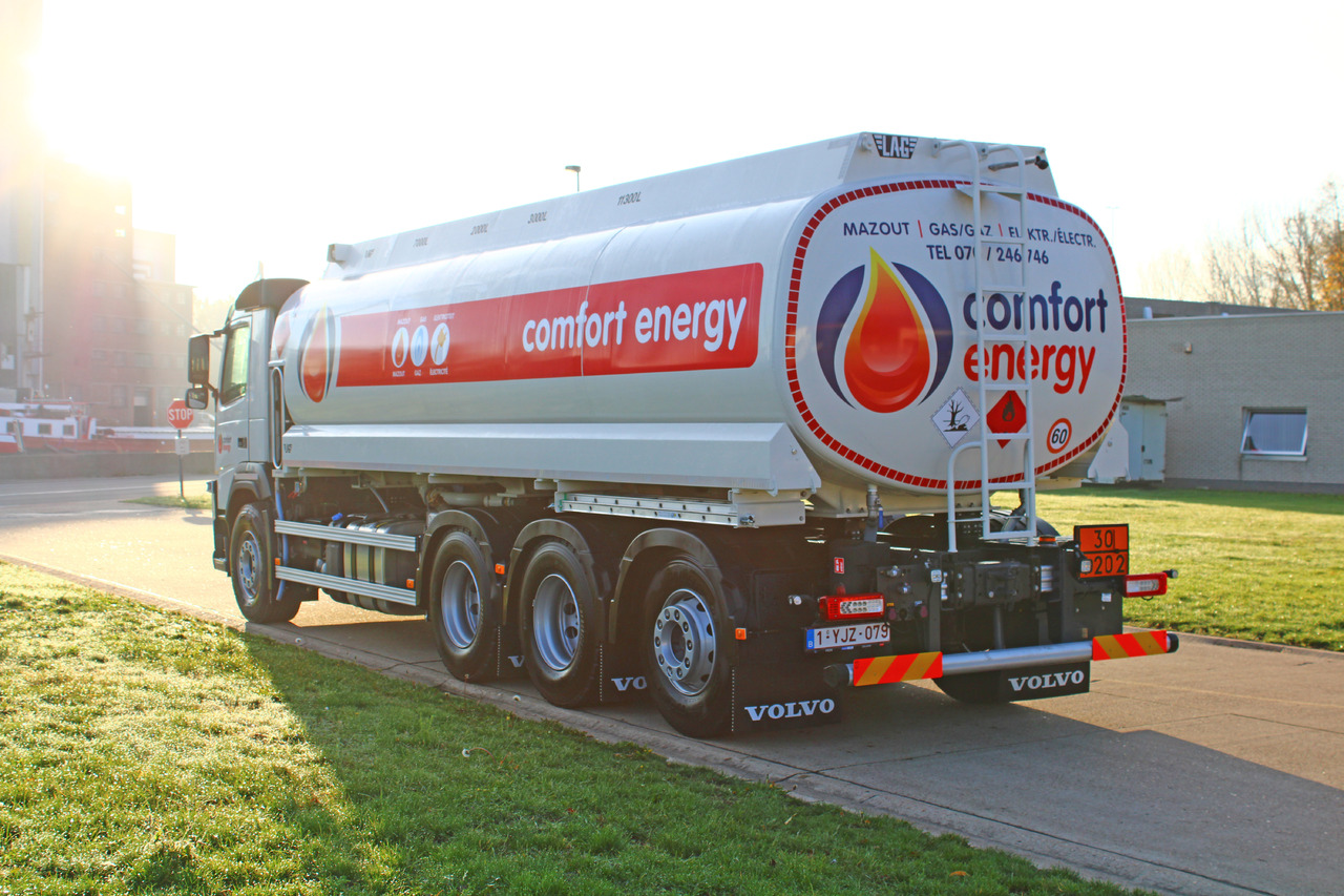 Tanker truck VOLVO FM: picture 7