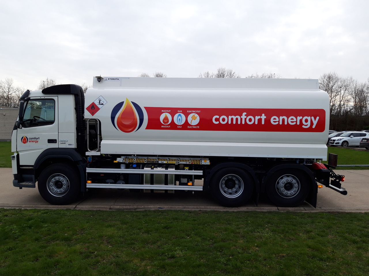 Tanker truck VOLVO FM: picture 16