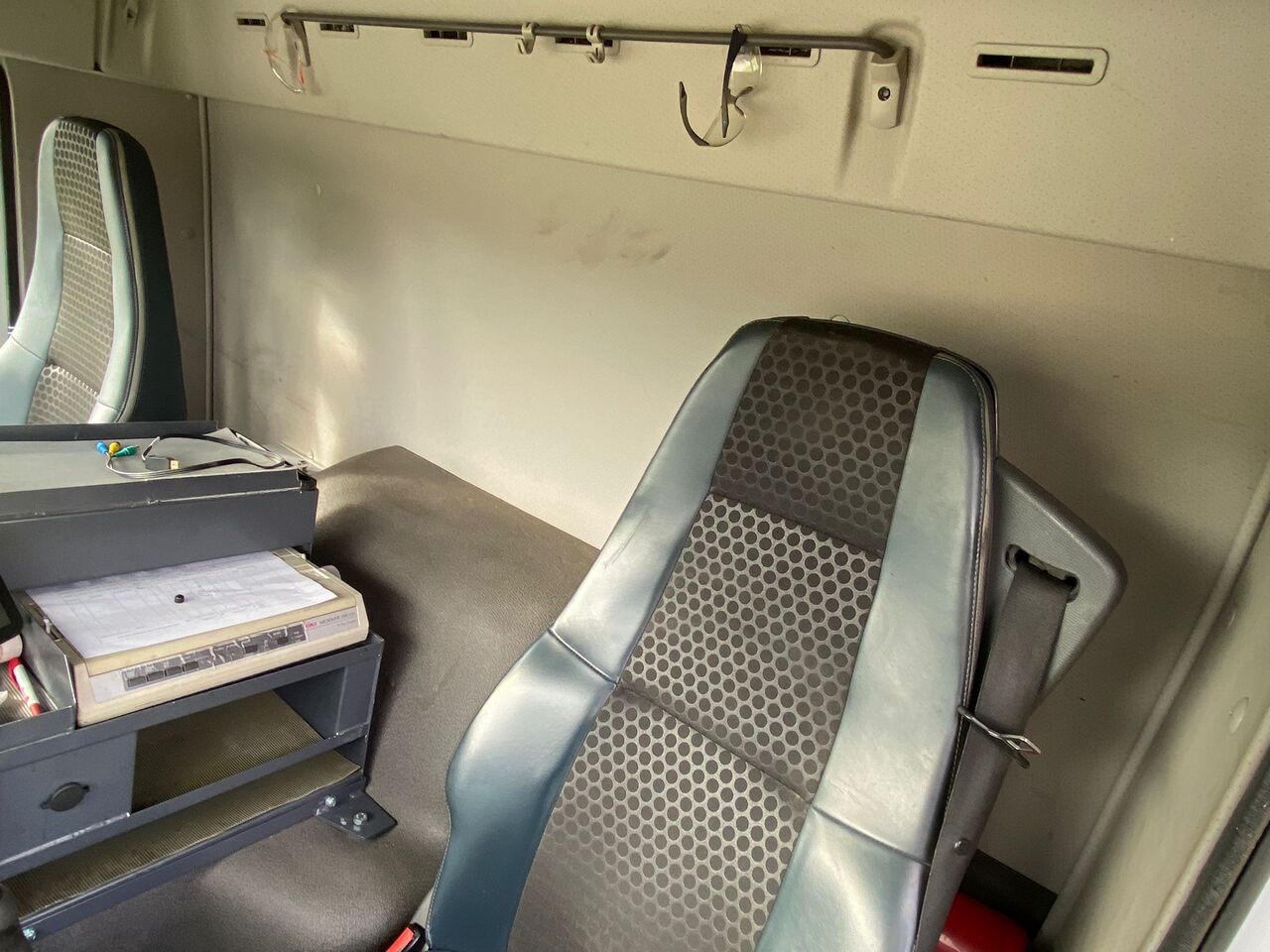 VOLVO FM - Tanker truck: picture 3 VOLVO FM - Tanker truck: picture 3