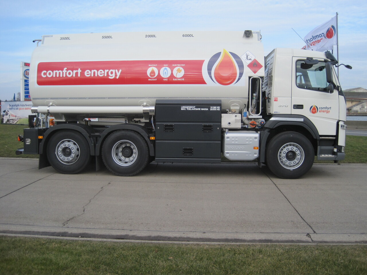 Volvo FM - Tanker truck: picture 5 Volvo FM - Tanker truck: picture 5