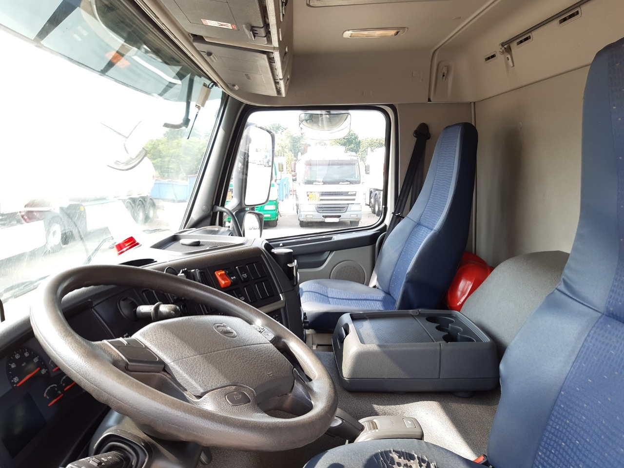 Volvo FMFH - Tanker truck: picture 5 Volvo FMFH - Tanker truck: picture 5
