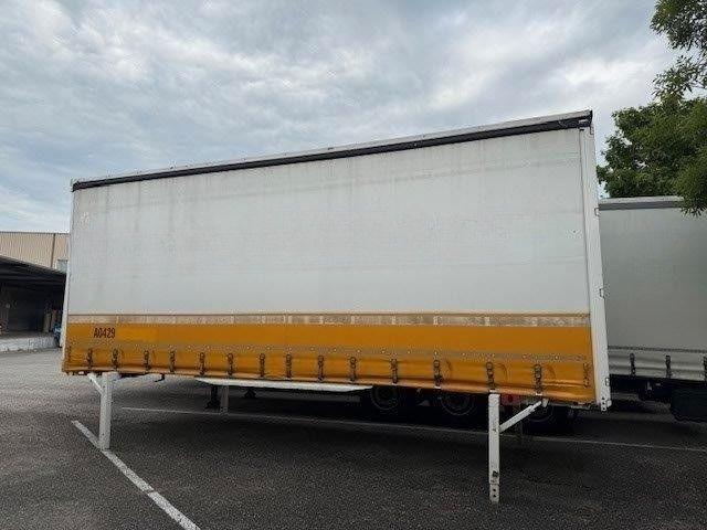 Krone 2 x WB 7,82 Jumbo, Hubdach, Edscha + Anh. Tandem - Container transporter/ Swap body trailer: picture 4 Krone 2 x WB 7,82 Jumbo, Hubdach, Edscha + Anh. Tandem - Container transporter/ Swap body trailer: picture 4