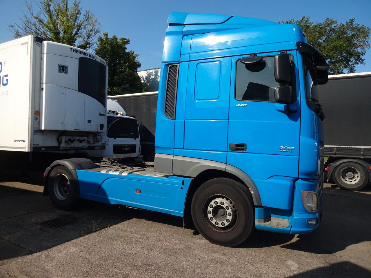 DAF XF 440, SC, Klima, 2 x Tank, Intarder, Standklim - Tractor truck: picture 4 DAF XF 440, SC, Klima, 2 x Tank, Intarder, Standklim - Tractor truck: picture 4
