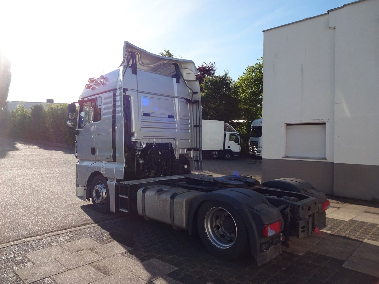 MAN TGX 18.470, Low Liner, XLX, Intarder, ACC - Tractor truck: picture 5 MAN TGX 18.470, Low Liner, XLX, Intarder, ACC - Tractor truck: picture 5