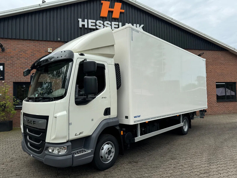 DAF LF 210 FA 6.1M Bakwagen NIEUW, Volledige garantie 3 jaar, Laadklep - Airco - Vangmuil - Box truck: picture 1 DAF LF 210 FA 6.1M Bakwagen NIEUW, Volledige garantie 3 jaar, Laadklep - Airco - Vangmuil - Box truck: picture 1