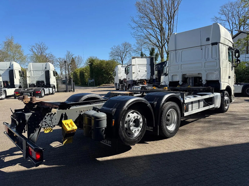 DAF XF 480 6X2 SSC FAR BDF Retarder Top zustand! - Container transporter/ Swap body truck: picture 3 DAF XF 480 6X2 SSC FAR BDF Retarder Top zustand! - Container transporter/ Swap body truck: picture 3