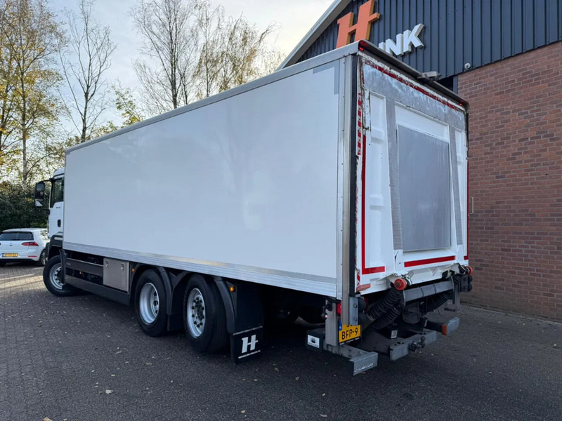 MAN TGS 26.320 7.6M Koffer Stuuras AHK 3.000KG LBW 243.060KM! NL Truck EURO 6 APK 02/2026 - Box truck: picture 3 MAN TGS 26.320 7.6M Koffer Stuuras AHK 3.000KG LBW 243.060KM! NL Truck EURO 6 APK 02/2026 - Box truck: picture 3