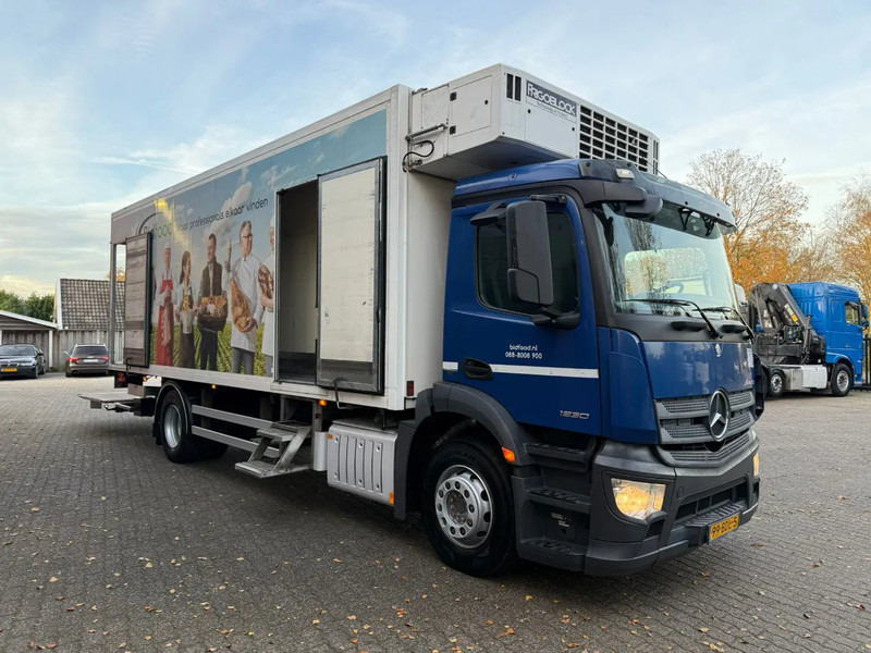 Mercedes-Benz Antos 1930 Frigoblock Dual temp 3 compartiments LBW AHK 319.640KM EURO 6 NL Truck! - Isothermal truck: picture 2 Mercedes-Benz Antos 1930 Frigoblock Dual temp 3 compartiments LBW AHK 319.640KM EURO 6 NL Truck! - Isothermal truck: picture 2