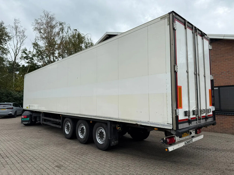 Schmitz Cargobull SKO 24 5x Vleeshaken Rohrbahnen Fleisch Carrier Vector 1950 MT NL Trailer - Isothermal semi-trailer: picture 3 Schmitz Cargobull SKO 24 5x Vleeshaken Rohrbahnen Fleisch Carrier Vector 1950 MT NL Trailer - Isothermal semi-trailer: picture 3