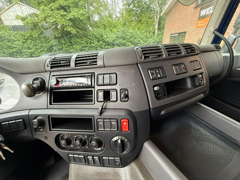 DAF CF 400 Space Cab side ACC 4x2 615.010KM NL Truck - Tractor truck: picture 5 DAF CF 400 Space Cab side ACC 4x2 615.010KM NL Truck - Tractor truck: picture 5