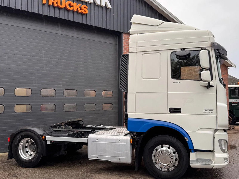 DAF XF 440 Space Cab Alcoa 683.700KM! NL Truck - Tractor truck: picture 2 DAF XF 440 Space Cab Alcoa 683.700KM! NL Truck - Tractor truck: picture 2