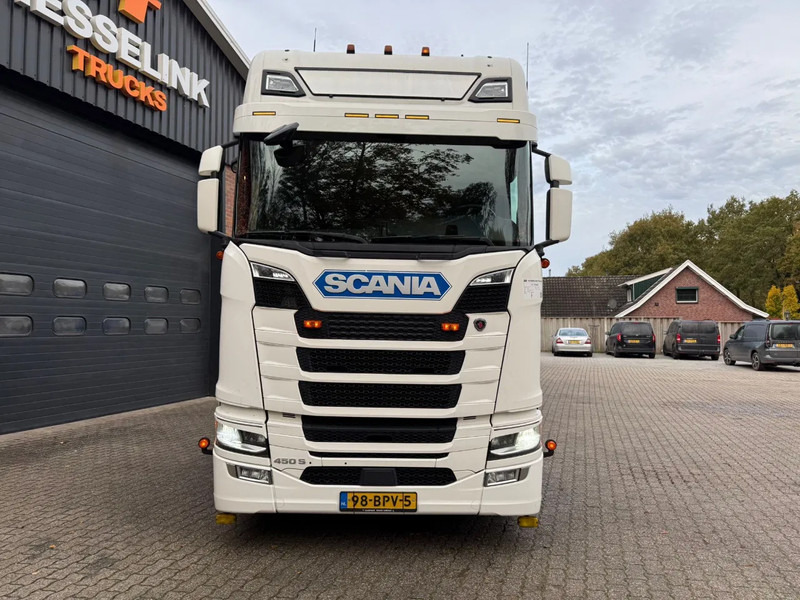 Scania S450 6X2 Full-Air Retarder Standairco 2X Tank Smarttacho 2 APK 09/2026 - Tractor truck: picture 5 Scania S450 6X2 Full-Air Retarder Standairco 2X Tank Smarttacho 2 APK 09/2026 - Tractor truck: picture 5