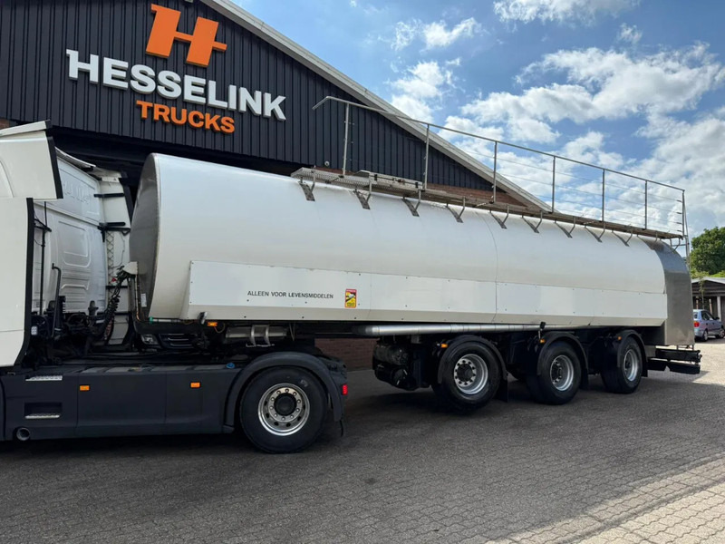 Lako T344-RMO RVS/Edelstahl Melk/Milch/Food/Lebensmittel 2X Stuuras - Tanker semi-trailer: picture 1 Lako T344-RMO RVS/Edelstahl Melk/Milch/Food/Lebensmittel 2X Stuuras - Tanker semi-trailer: picture 1