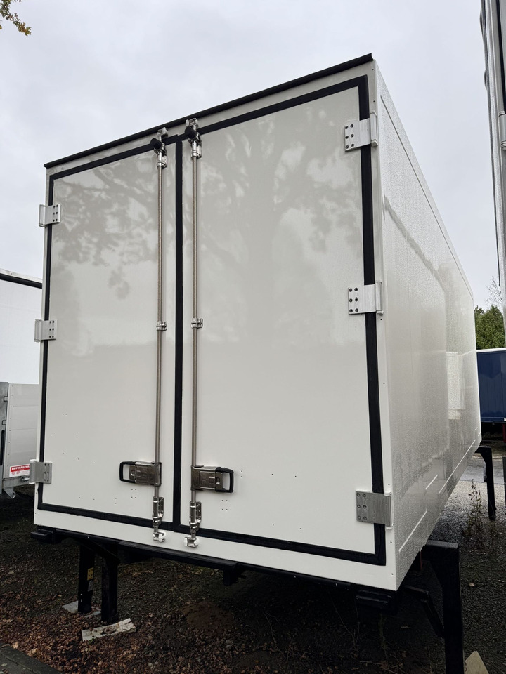 Krone BDF-System 7.45 m, Wartung neu, LACK NEU in weiß - Refrigerator swap body: picture 2 Krone BDF-System 7.45 m, Wartung neu, LACK NEU in weiß - Refrigerator swap body: picture 2