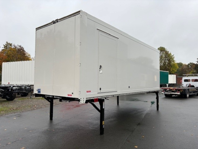 Krone BDF-System 7.450 mm, GASTROAUSSTATTUNG, FABRIKNEU - Construction container: picture 1 Krone BDF-System 7.450 mm, GASTROAUSSTATTUNG, FABRIKNEU - Construction container: picture 1