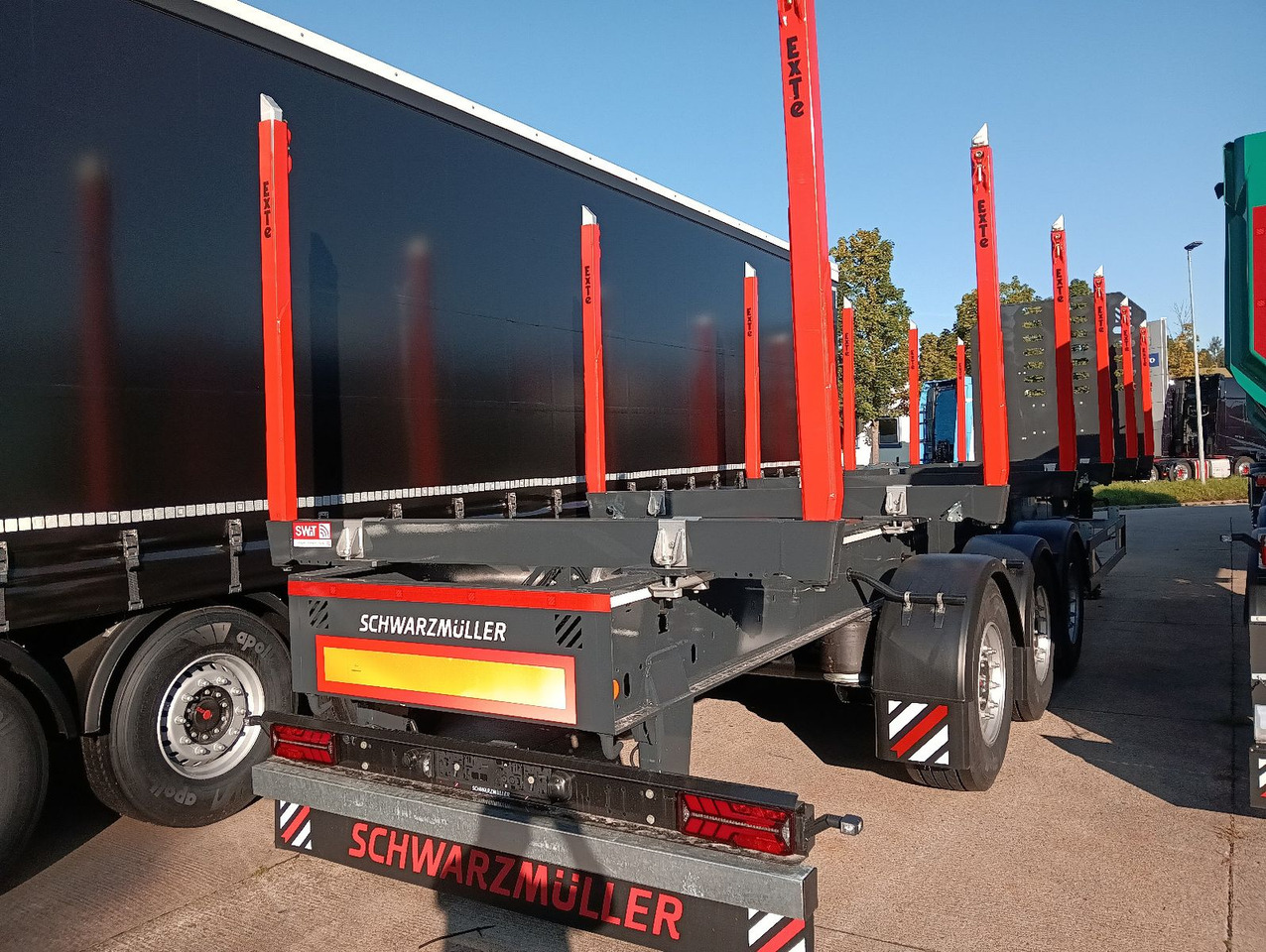Schwarzmüller 3-A Rungensattel 6xExte144S 5560kg NEU sofort Schwarzmüller 3-A Rungensattel 6xExte144S 5560kg NEU sofort - Log semi-trailer: picture 5 Schwarzmüller 3-A Rungensattel 6xExte144S 5560kg NEU sofort Schwarzmüller 3-A Rungensattel 6xExte144S 5560kg NEU sofort - Log semi-trailer: picture 5