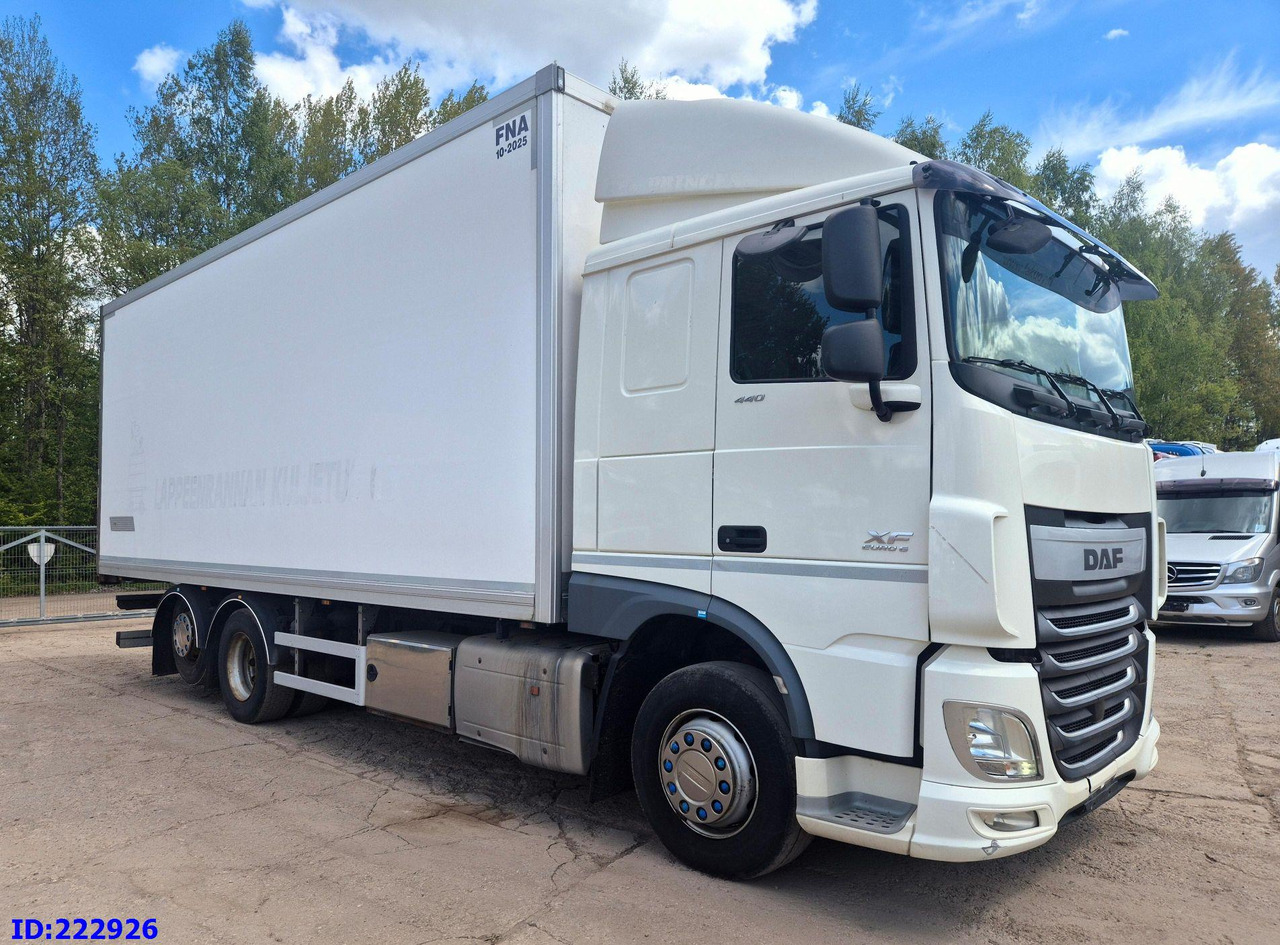 DAF XF 106 440 FAR 6x2 Euro6 - Isothermal truck: picture 1 DAF XF 106 440 FAR 6x2 Euro6 - Isothermal truck: picture 1