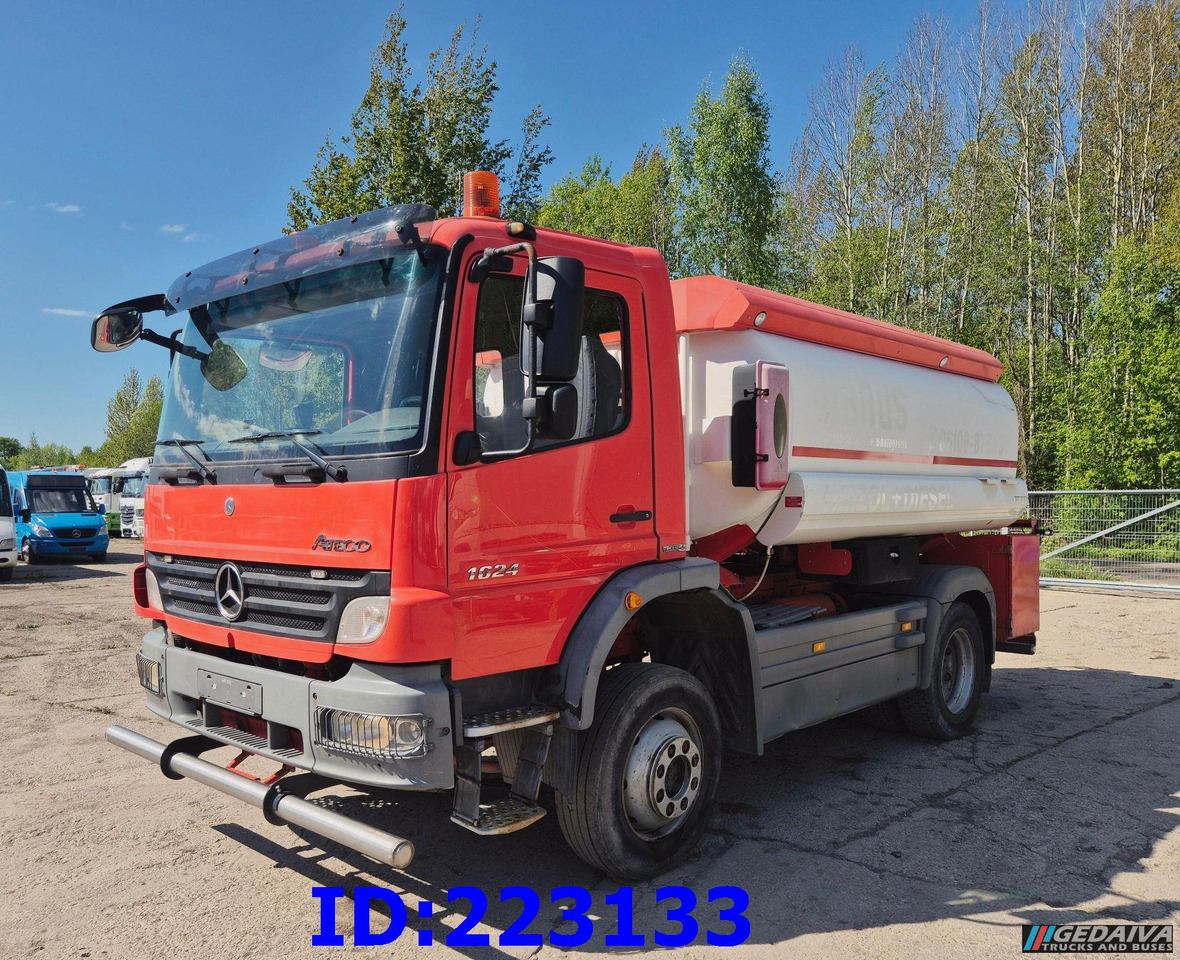 MERCEDES-BENZ Atego 1624 - 4X4 - Water tank - Euro5 - Tanker truck: picture 1 MERCEDES-BENZ Atego 1624 - 4X4 - Water tank - Euro5 - Tanker truck: picture 1