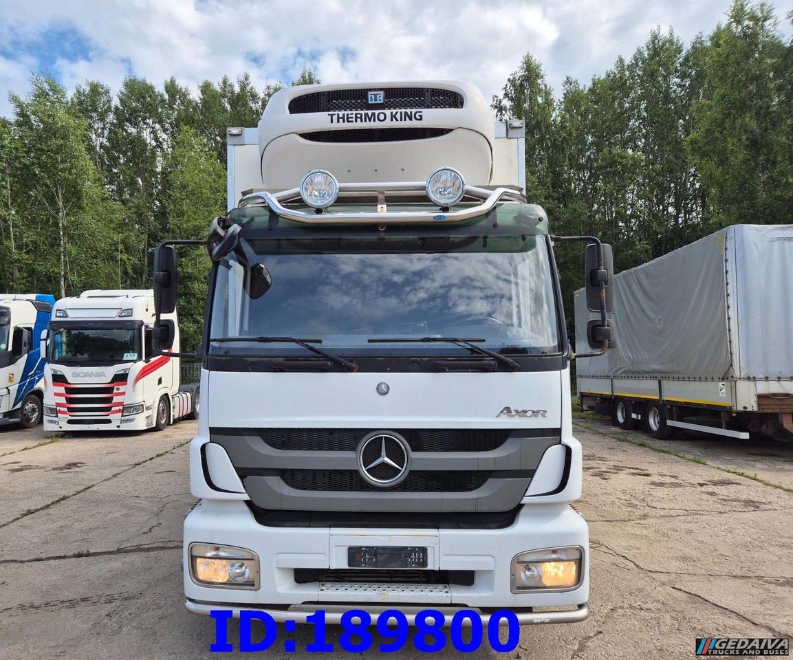 MERCEDES-BENZ Axor 1829 Euro5 Manual + Tail lift - Refrigerator truck: picture 2 MERCEDES-BENZ Axor 1829 Euro5 Manual + Tail lift - Refrigerator truck: picture 2