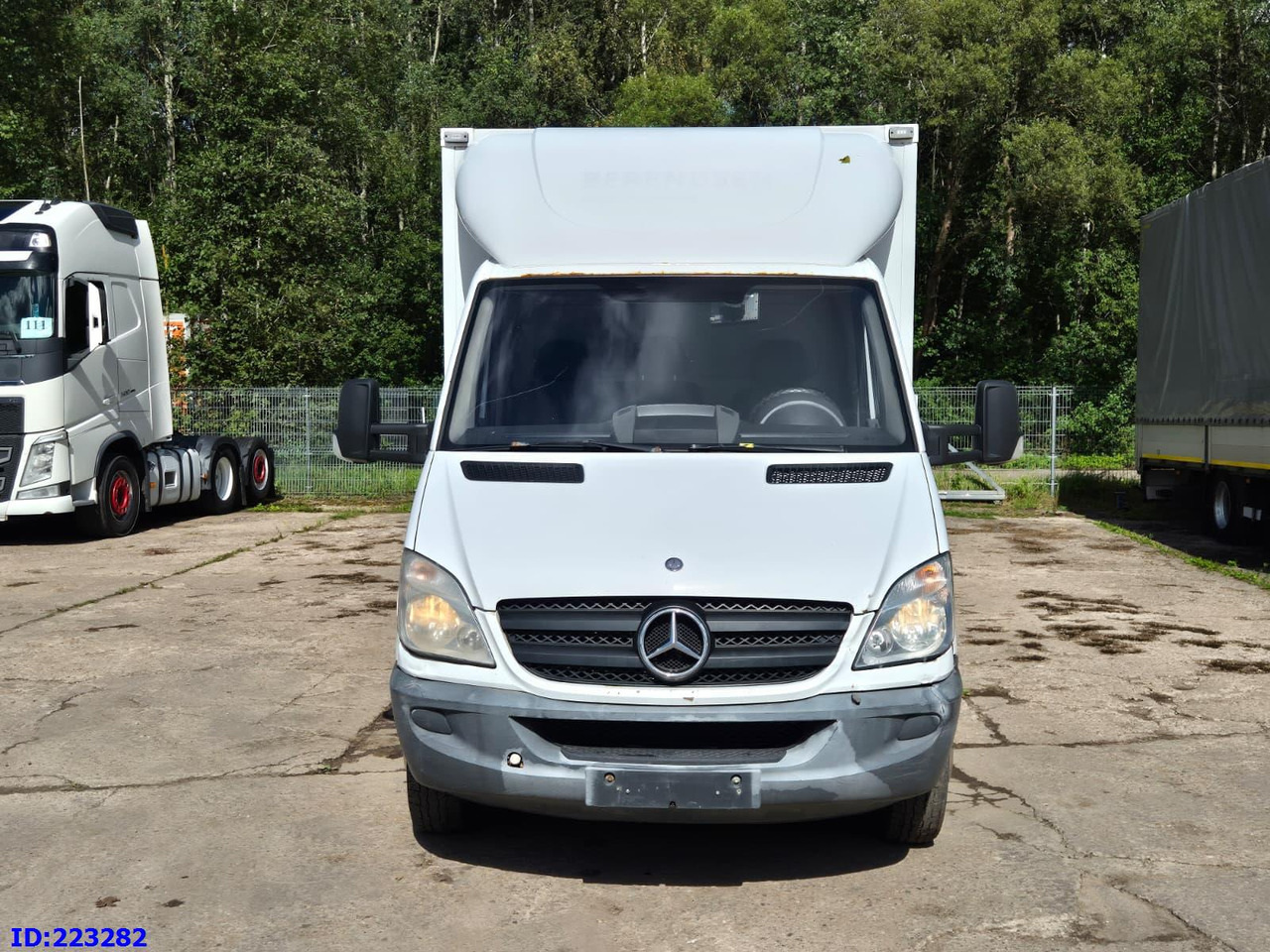 MERCEDES-BENZ Sprinter 516 SUPER - Closed box van: picture 2 MERCEDES-BENZ Sprinter 516 SUPER - Closed box van: picture 2