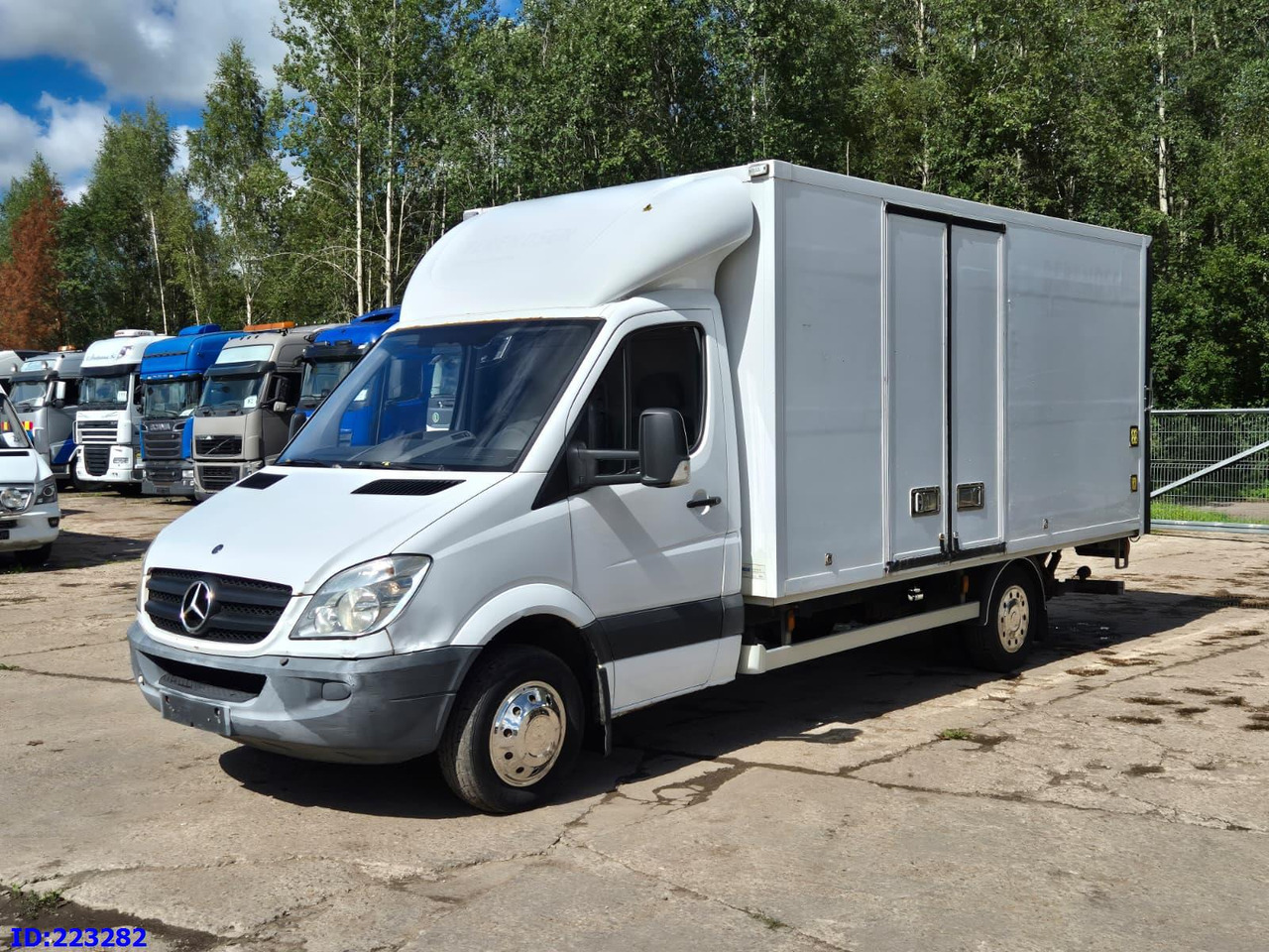 MERCEDES-BENZ Sprinter 516 SUPER - Closed box van: picture 1 MERCEDES-BENZ Sprinter 516 SUPER - Closed box van: picture 1
