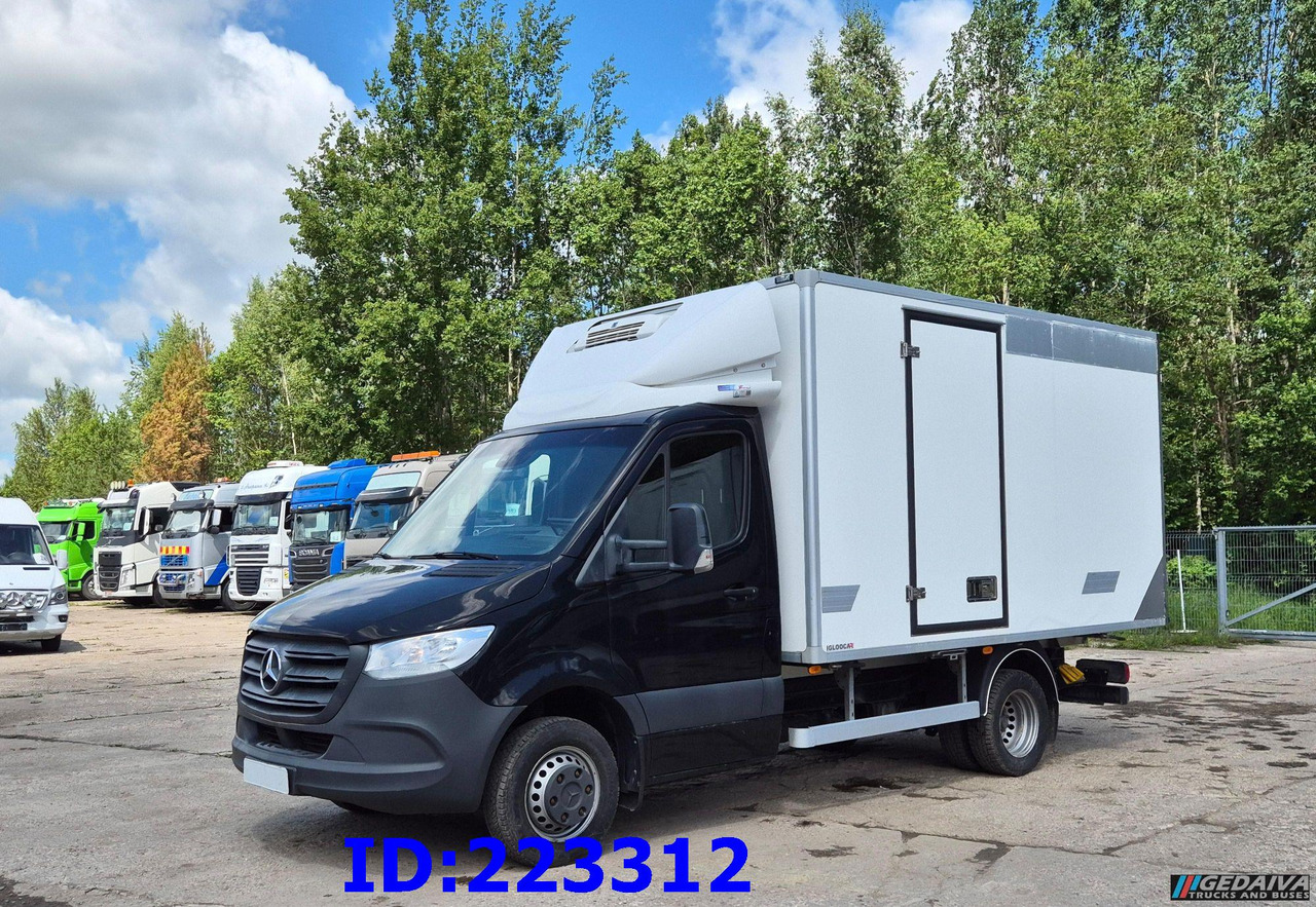 MERCEDES-BENZ Sprinter 516 + Thermo King V-200 MAX - Refrigerated delivery van: picture 1 MERCEDES-BENZ Sprinter 516 + Thermo King V-200 MAX - Refrigerated delivery van: picture 1