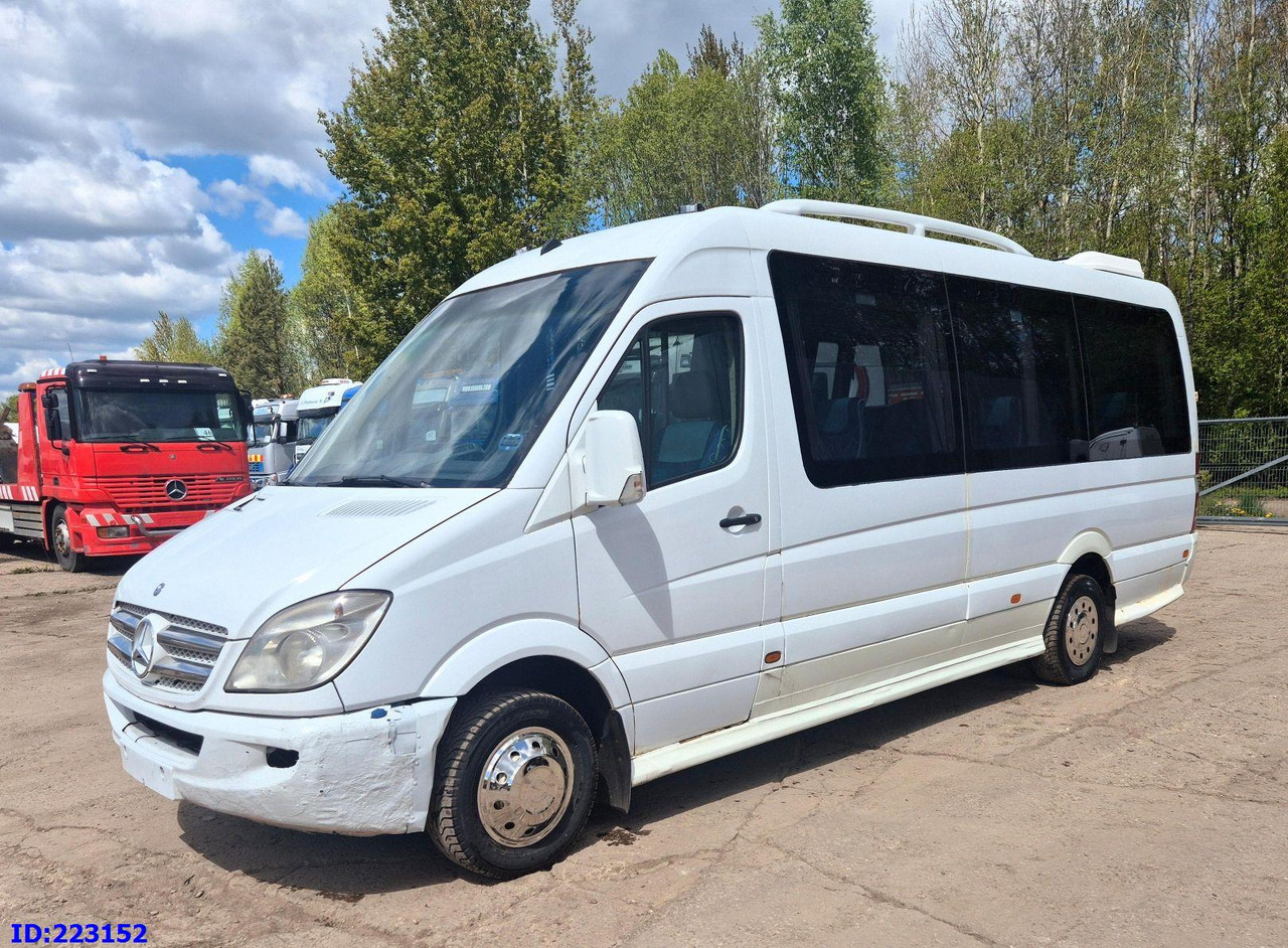 MERCEDES-BENZ Sprinter 518-VIP- 17 places - Coach: picture 4 MERCEDES-BENZ Sprinter 518-VIP- 17 places - Coach: picture 4