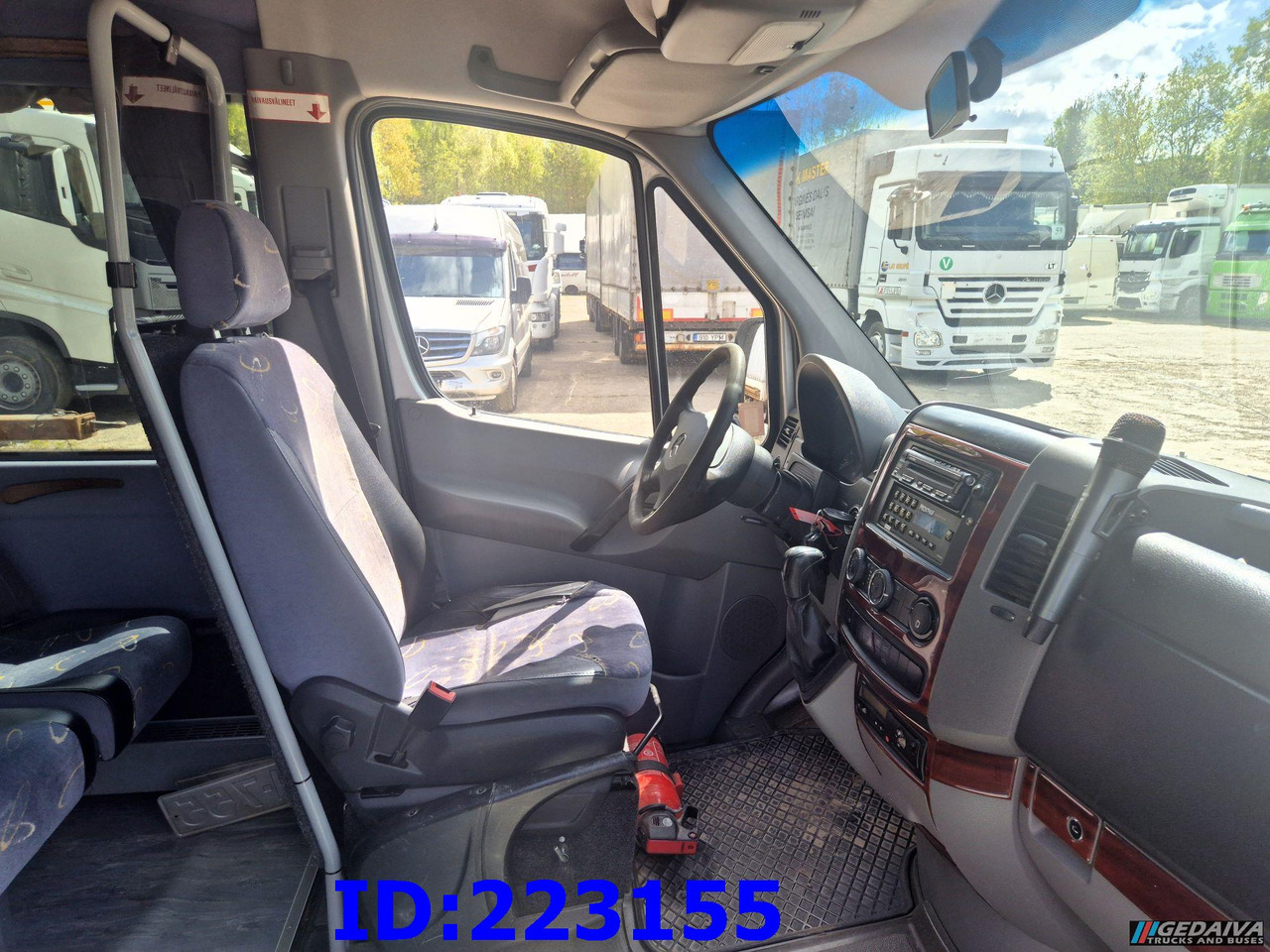 Coach MERCEDES-BENZ Sprinter 519 - Prostyle VIP -  17-seater: picture 11