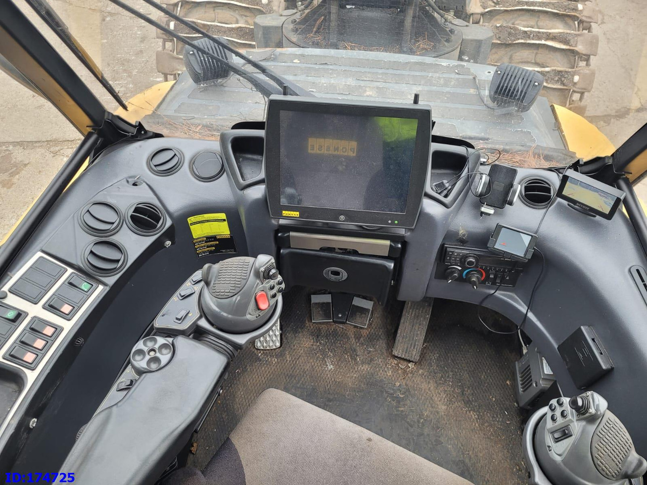 Forestry harvester PONSSE FOX 8W: picture 17 Forestry harvester PONSSE FOX 8W: picture 17