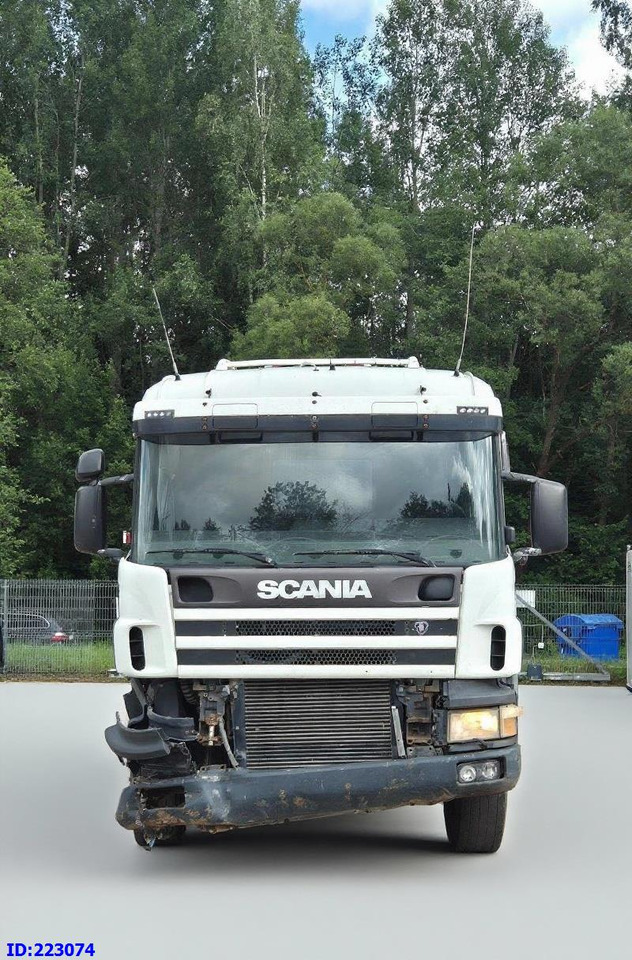 SCANIA 124 8x2 - Manual - Full steel - Tipper: picture 2 SCANIA 124 8x2 - Manual - Full steel - Tipper: picture 2