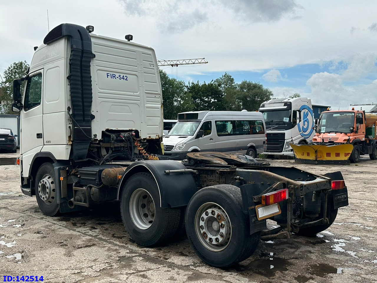 VOLVO FH12 420HP 6x2 Manual - Tractor truck: picture 5 VOLVO FH12 420HP 6x2 Manual - Tractor truck: picture 5