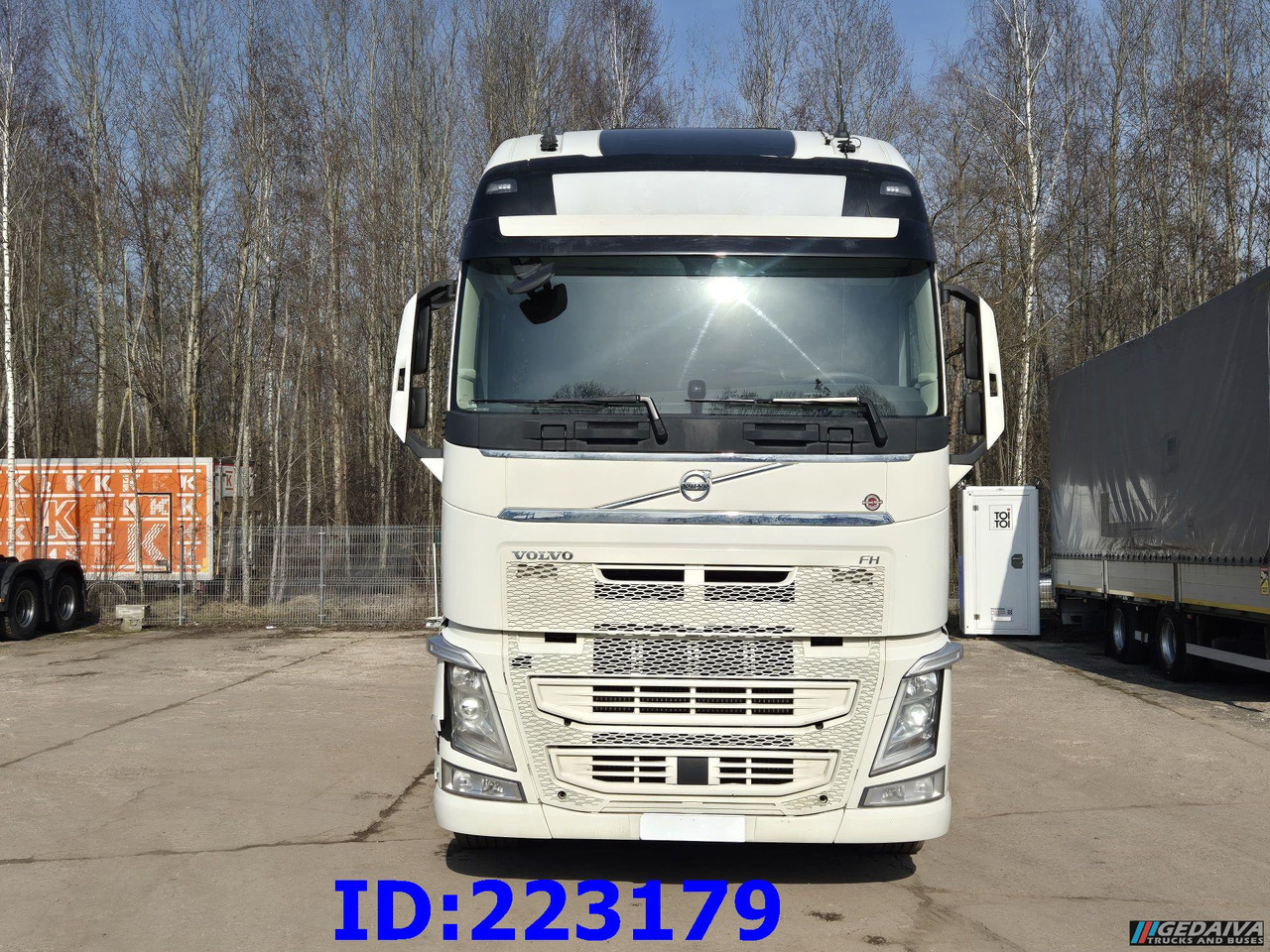 VOLVO FH13 540HP BDF 8X4 (Steering axel) - Container transporter/ Swap body truck: picture 2 VOLVO FH13 540HP BDF 8X4 (Steering axel) - Container transporter/ Swap body truck: picture 2