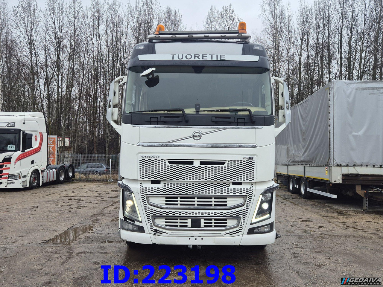 VOLVO FH16 650HP 8X4 (Steering axle) - Cab chassis truck: picture 2 VOLVO FH16 650HP 8X4 (Steering axle) - Cab chassis truck: picture 2