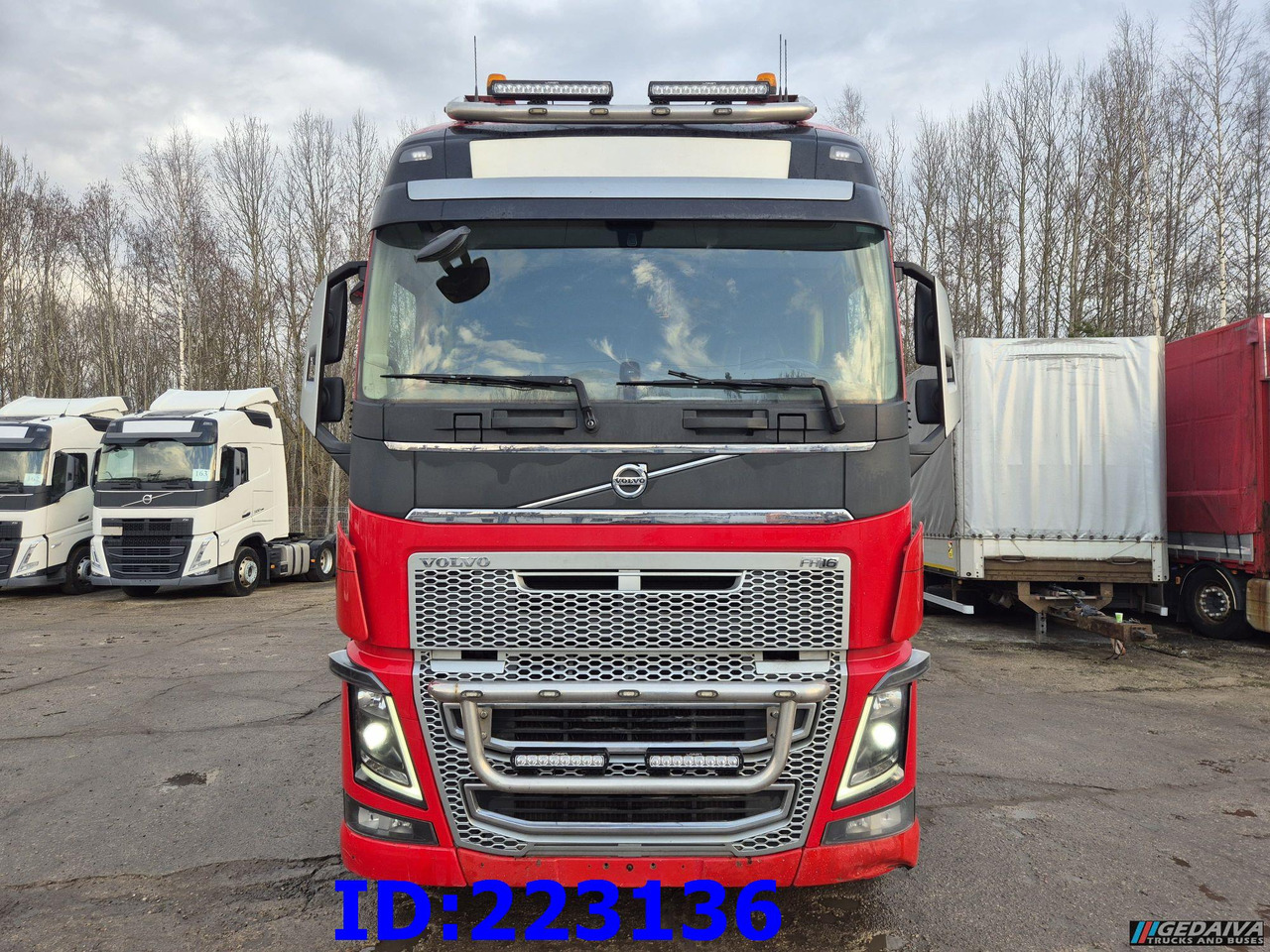 VOLVO FH16 750HP - 8x4 -Big Axles - Logging truck: picture 2 VOLVO FH16 750HP - 8x4 -Big Axles - Logging truck: picture 2