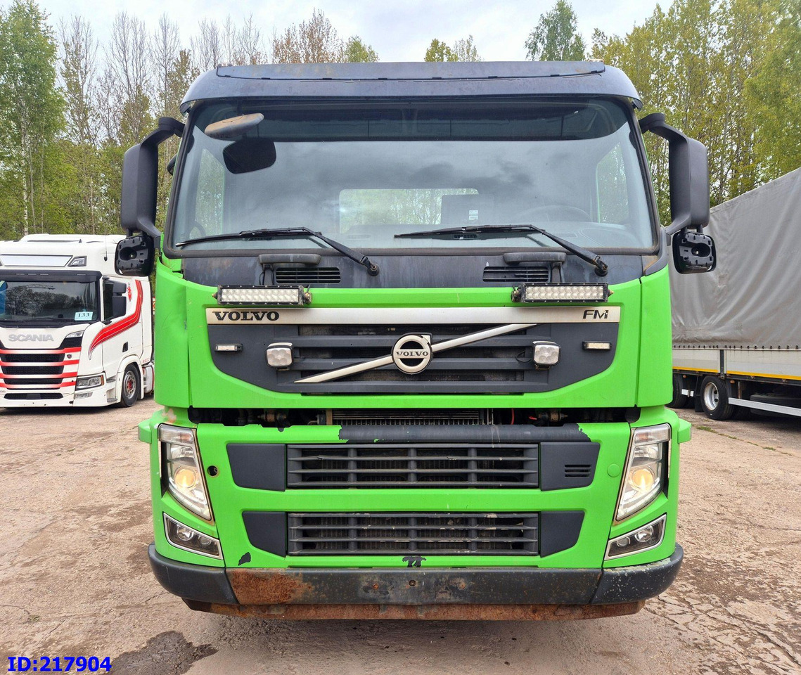 VOLVO FM 410HP 8x4 (Steering axle) - Cab chassis truck: picture 2 VOLVO FM 410HP 8x4 (Steering axle) - Cab chassis truck: picture 2